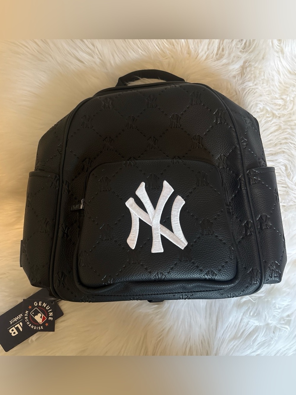 NWT New York Logo Black Men's Backpack - Licensed Baseball Design